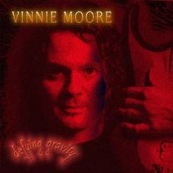 Vinnie Moore : Defying Gravity